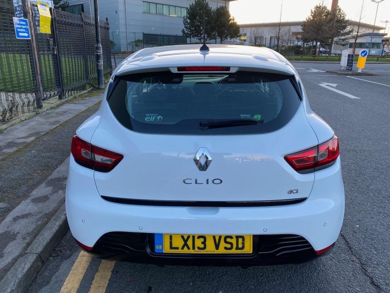 RENAULT CLIO